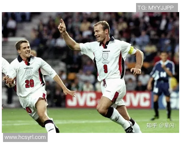 足球巨星风采集锦 精选全球足坛传奇人物精彩瞬间